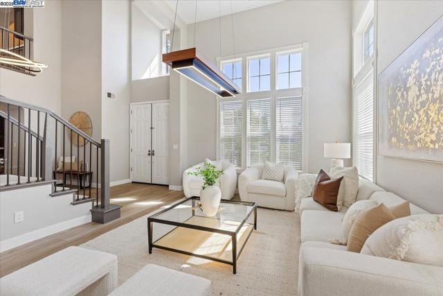 1699 Lodestone Rd, Livermore CA: https://media.crmls.org/mediaz/dd871357-bcf2-4abe-a895-ea76a1fad4f9.jpg