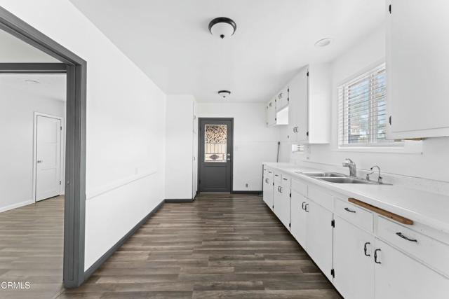 269 Sheppard Road, Santa Paula CA: https://media.crmls.org/mediaz/dd8a1de1-ed55-458e-acf7-dd272309dabc.jpg