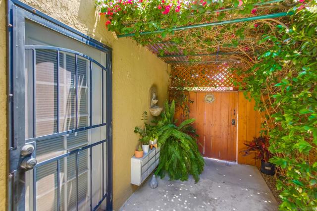 3415 19 Madison Ave, San Diego CA: https://media.crmls.org/mediaz/dd8a286e-22c8-4037-84ce-a5e0b4070e76.jpg