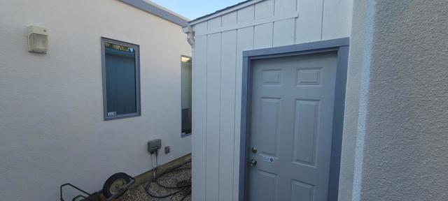 2612 Hallmark Drive, Belmont CA: https://media.crmls.org/mediaz/dd8b049d-6b5a-4ce0-a429-29a935b20ac2.jpg