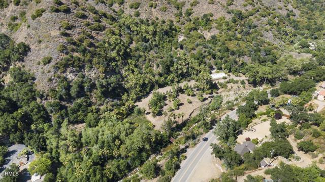 16825 Maricopa Highway, Ojai CA: https://media.crmls.org/mediaz/dd8d3bff-6aa2-4b92-b398-4dddc50ea6f0.jpg