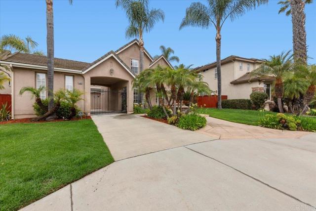 320 Crownview Ct, San Marcos CA: https://media.crmls.org/mediaz/dd8daec7-bdc5-4d6f-9ceb-711b33e32592.jpg