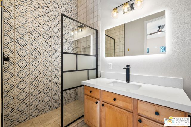 35871 Calle Raphael, Cathedral City CA: https://media.crmls.org/mediaz/dd8df10c-7638-4fa2-8010-2350aa557531.jpg