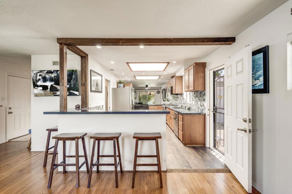 251 Redwood Avenue