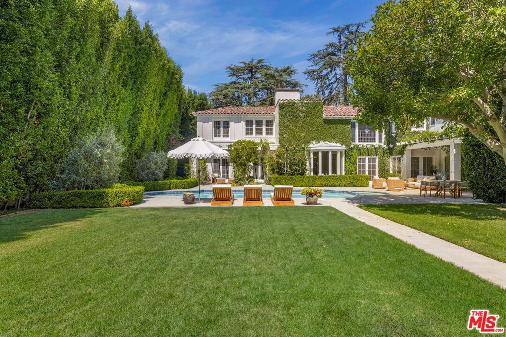 612 Lorraine Boulevard — architectural residence