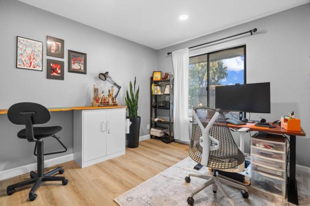 4586 Cimarron River Court, San Jose CA: https://media.crmls.org/mediaz/dd8ef2e0-3172-46dc-8a49-246f04f8a0b0.jpg