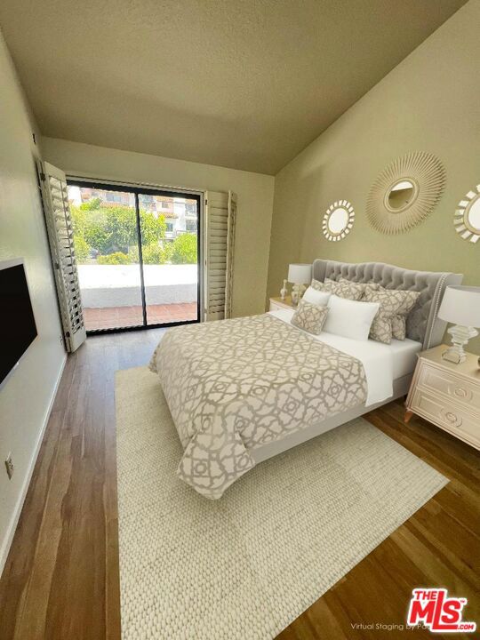 1629 Michael Lane, Pacific Palisades CA: https://media.crmls.org/mediaz/dd902879-e614-41cb-a4b7-2fc2180872e4.jpg