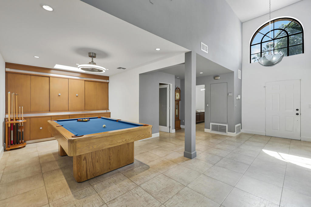 MLS #219135978DA image #9