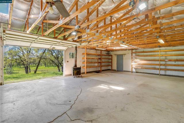 125 Sam Lynn Way, Oroville CA: https://media.crmls.org/mediaz/dd9097b9-c2a5-40aa-bc4a-9b687d5352f8.jpg