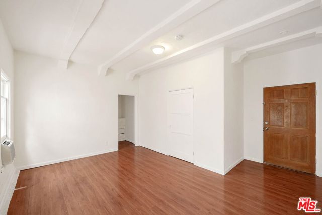 125 West Chestnut Street photo 17