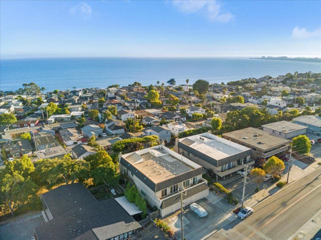 261 Sea Ridge Road, Aptos CA: https://media.crmls.org/mediaz/dd9260b4-455a-4638-adb1-21a14c14680c.jpg
