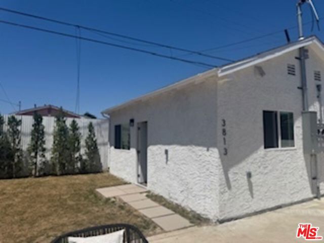 3815 W 60th Street, Los Angeles CA: https://media.crmls.org/mediaz/dd92ea4d-b54b-439b-ba05-ba34278bf7dc.jpg
