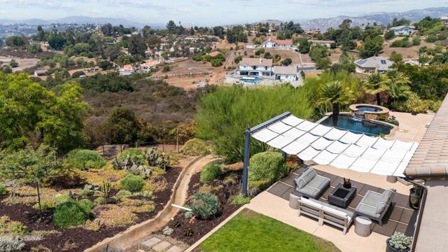 5102 Espinoza Road, El Cajon CA: https://media.crmls.org/mediaz/dd95ad7c-ebc0-48e5-aedd-01c695e0c41e.jpg