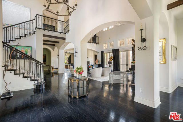 31823 Lobo Canyon Road, Agoura Hills CA: https://media.crmls.org/mediaz/dd9649b2-0fc2-43b3-b845-b4ed60fa49de.jpg