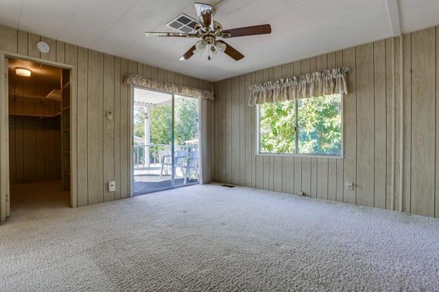 18218 Paradise Mountain Rd, Valley Center CA: https://media.crmls.org/mediaz/dd969c46-c1f7-42b9-b213-6228bd125111.jpg