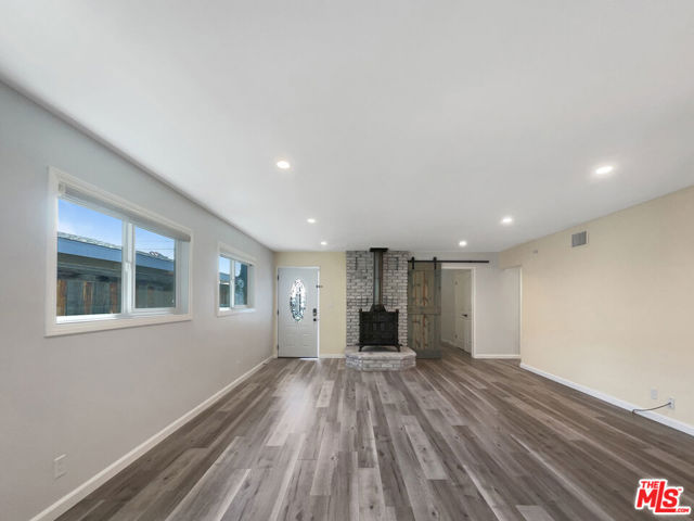 11000 Eldora Avenue photo 3