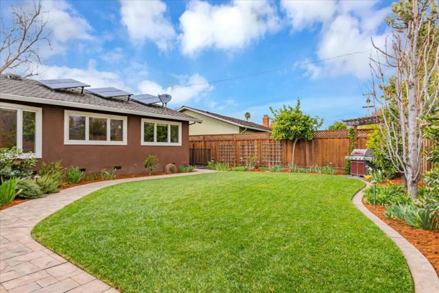 2560 La Mirada Drive, San Jose CA: https://media.crmls.org/mediaz/dd970edb-19ac-4f06-8071-351400f86859.jpg