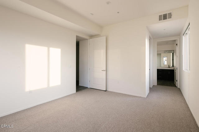 Detail Gallery Image 44 of 46 For 124 W Colorado St #404,  Glendale,  CA 91204 - 2 Beds | 2 Baths