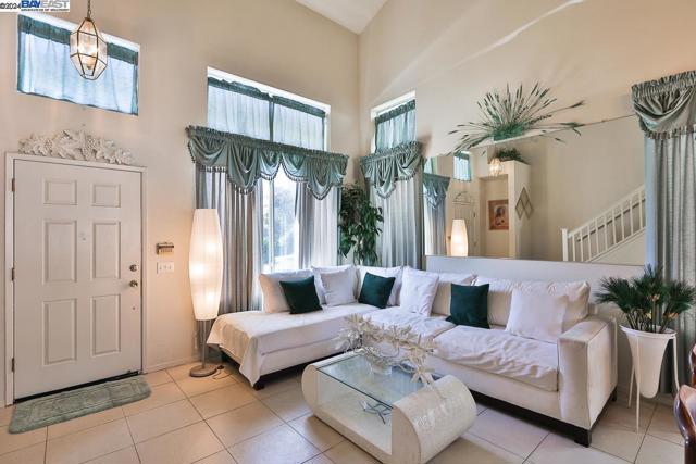 Living room with high ceiling