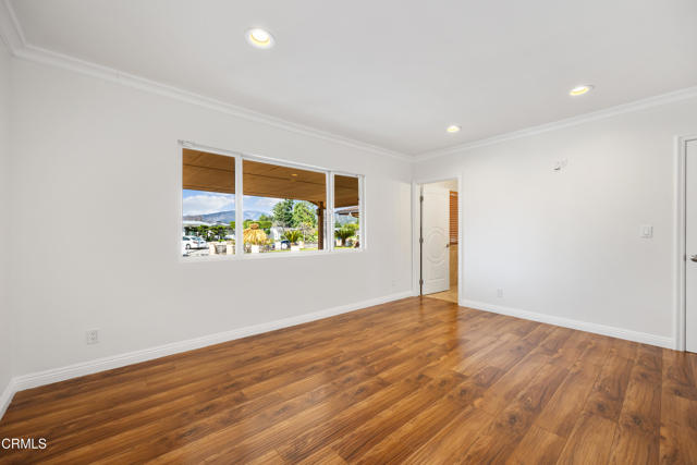 Detail Gallery Image 20 of 41 For 9350 Crystal View Dr, Los Angeles,  CA 91042 - 4 Beds | 3 Baths