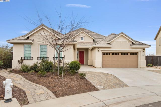 Image 3 of 48 For 10016 Wagoner Way