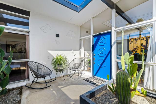 43709 Louisiana Street, Palm Desert CA: https://media.crmls.org/mediaz/dd9aa7ec-ce12-42e5-a18c-2c62e5266b33.jpg