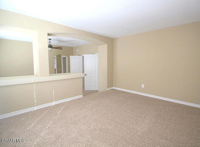 276 Chantilly Circle, Simi Valley CA: https://media.crmls.org/mediaz/dd9b3011-42e3-429a-8cc0-76e65ba3c618.jpg