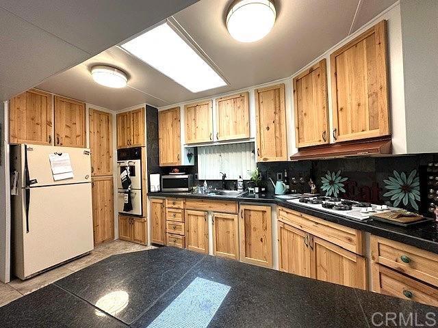 Image 5 of 12 For 8975 Lawrence Welk Drive  33
