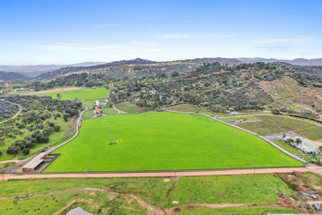 MLS #260022120SD image #34