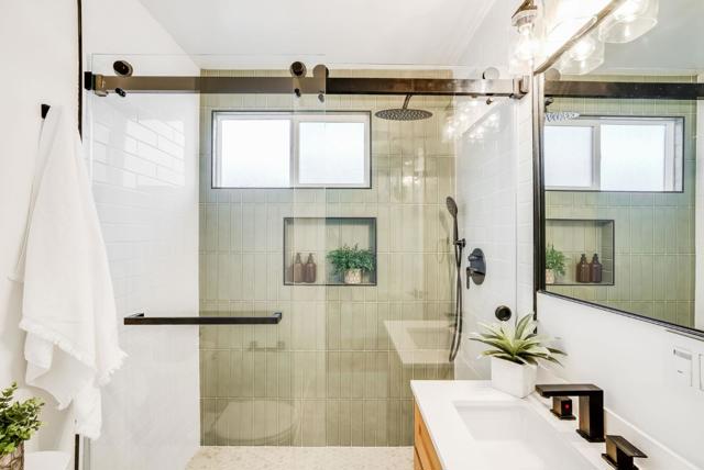 1016 Patricia Avenue, San Mateo CA: https://media.crmls.org/mediaz/dd9d48c9-3a25-4943-82cf-a167b8e3e128.jpg