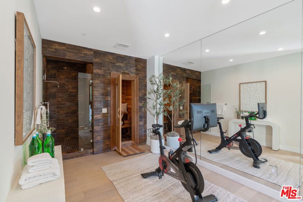 3768 Berry DriveStudio City img 35