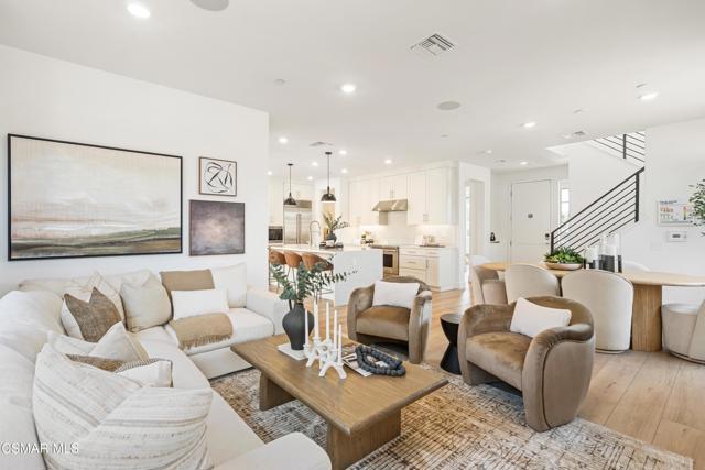 4819 E Beltramo Ranch Road, Moorpark CA: https://media.crmls.org/mediaz/dd9de392-2f19-496a-853b-543b87f4f58d.jpg