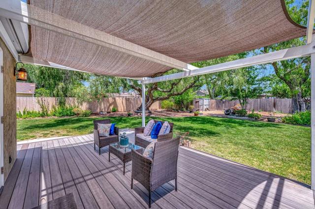 593 Live Oak Drive, El Cajon CA: https://media.crmls.org/mediaz/dd9deb2c-2c79-4561-83ba-54cf5e182592.jpg