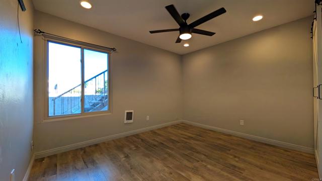 Detail Gallery Image 20 of 28 For 4186 Mount Alifan Pl #E,  San Diego,  CA 92117 - 2 Beds | 2 Baths