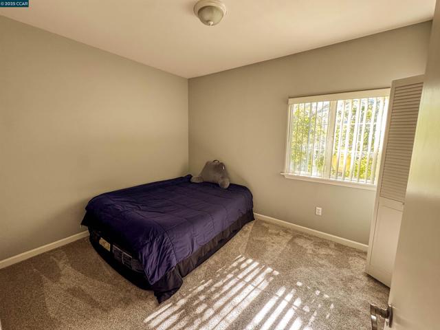 4200 E Commerce Way, Sacramento CA: https://media.crmls.org/mediaz/dd9e5d8f-cc66-4d67-adc4-fe6c51815387.jpg