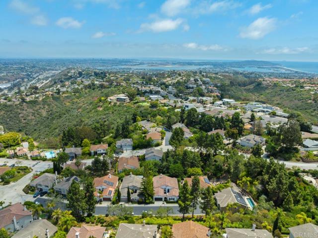 Detail Gallery Image 65 of 75 For 2327 Falkirk Row, La Jolla,  CA 92037 - 3 Beds | 3/1 Baths