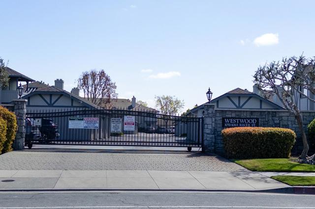 1061 Riker Street, Salinas CA: https://media.crmls.org/mediaz/dd9fbeb0-b7e1-4e1a-bdbb-da52a4e010d6.jpg