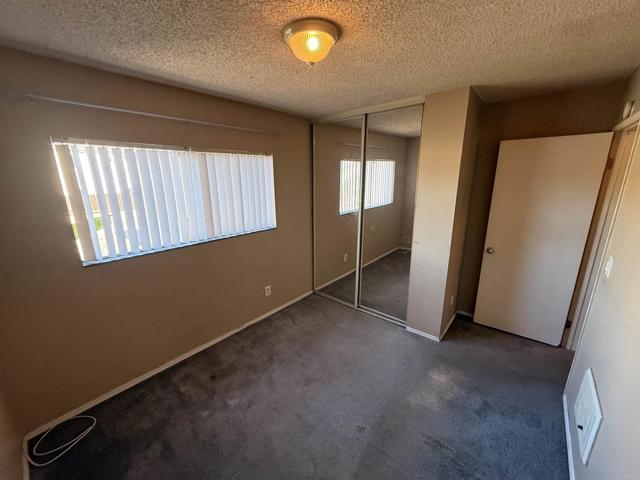 Detail Gallery Image 12 of 19 For 1034 Leland St #15,  Spring Valley,  CA 91977 - 3 Beds | 1/1 Baths