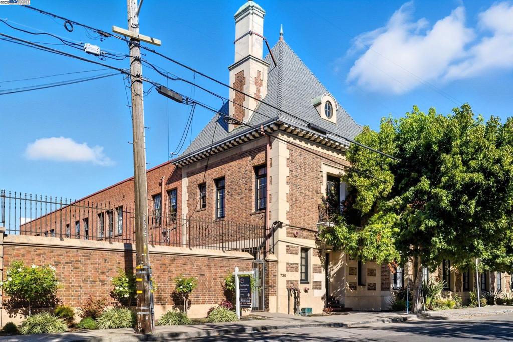 730 29th Street #106