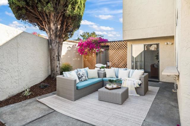 512 S Cascade Terrace, Sunnyvale CA: https://media.crmls.org/mediaz/dda0c8ff-212d-4602-94e7-328838c37759.jpg