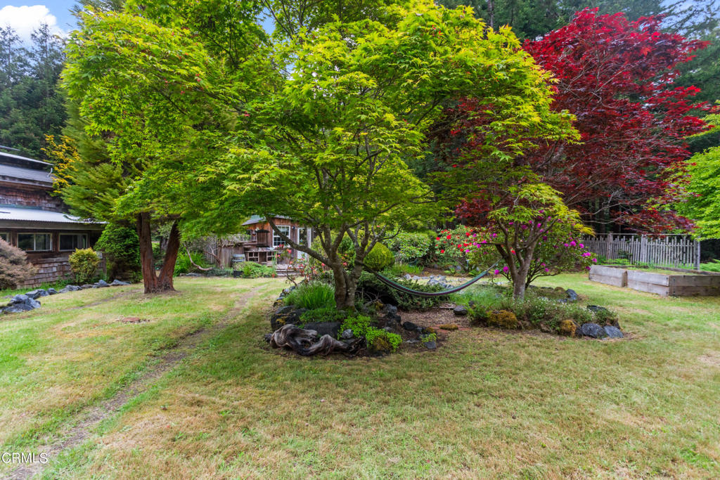 30761 Middle Ridge Road, Albion, CA 95410