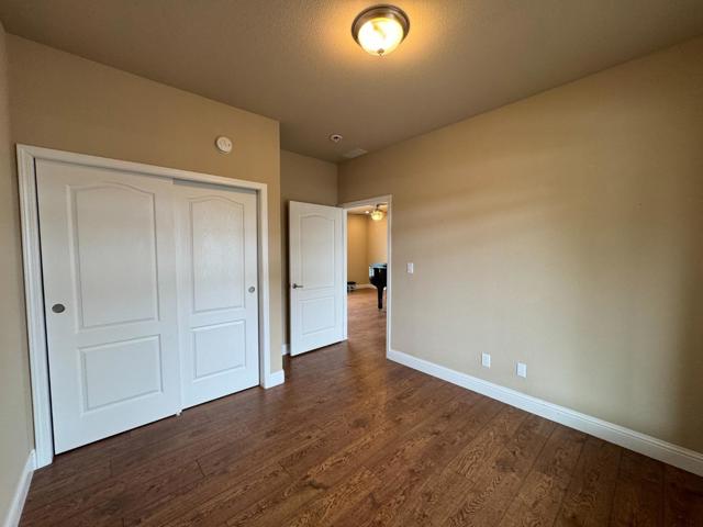 73 Sailfish Court, Half Moon Bay CA: https://media.crmls.org/mediaz/dda480ff-3abc-4336-a88c-a63823a7cf79.jpg