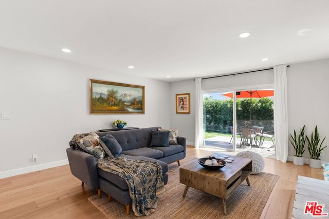 2804 Spreckels Lane, Redondo Beach, California 90278, 3 Bedrooms Bedrooms, ,2 BathroomsBathrooms,Residential,Sold,Spreckels,25587309 2804 Spreckels Lane, Redondo Beach, California 90278, 3 Bedrooms Bedrooms, ,2 BathroomsBathrooms,Residential,Sold,Spreckels,25587309