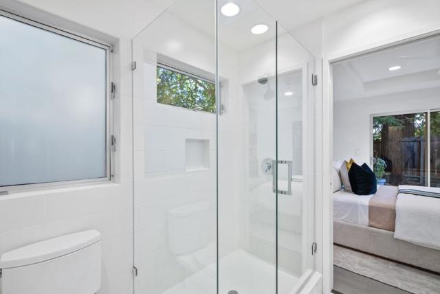 645 Maybell Avenue, Palo Alto CA: https://media.crmls.org/mediaz/dda5aaa1-132b-4ba1-9def-5189f2d607da.jpg