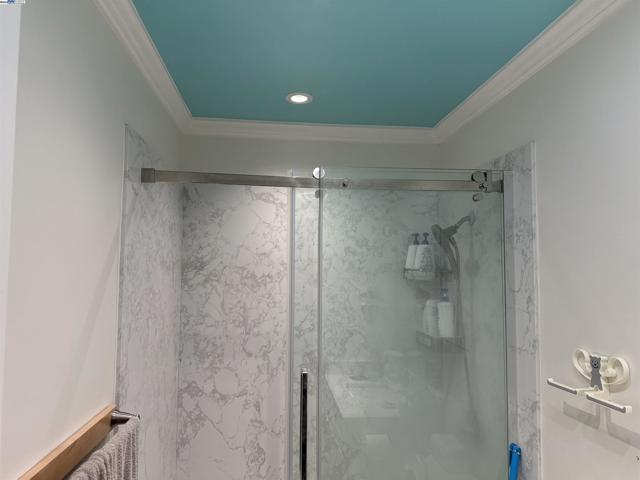 14955 Lark St, San Leandro CA: https://media.crmls.org/mediaz/dda60762-be46-491f-aefe-92e42a5e4367.jpg