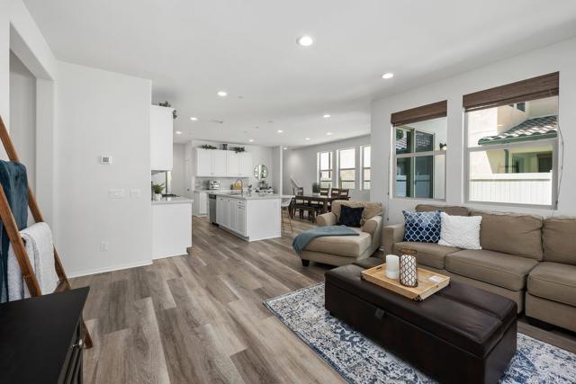712 Gemstone Drive, San Marcos CA: https://media.crmls.org/mediaz/dda65af4-d297-4c01-9889-a6f8223619f5.jpg