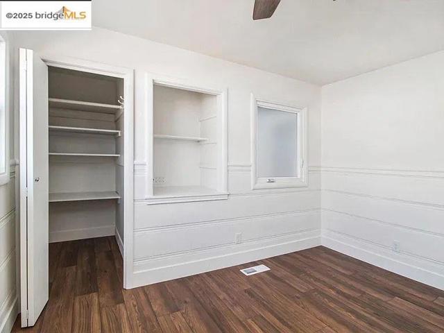 515 W 9Th St, Antioch CA: https://media.crmls.org/mediaz/dda8ab28-7a7c-4153-9166-d800667c434e.jpg