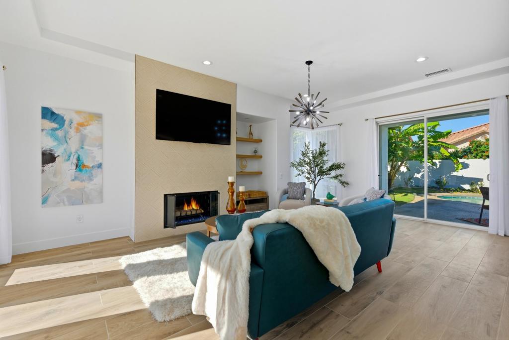 MLS #219137507DA image #2