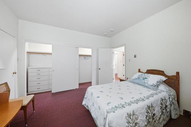 3900 Balboa Street, San Francisco CA: https://media.crmls.org/mediaz/dda8e2ca-9ffc-48d5-88c6-0dc887757630.jpg