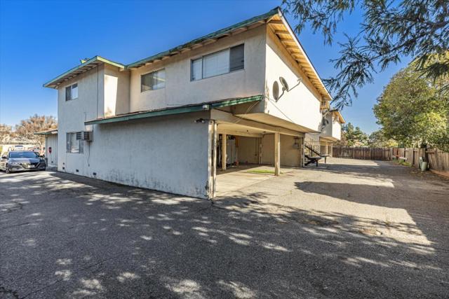 1210 Juniper Drive, Gilroy CA: https://media.crmls.org/mediaz/dda90561-9917-4e8b-9df3-c731f1942ec6.jpg